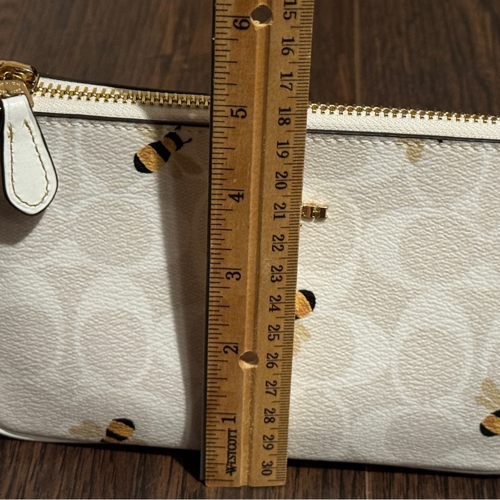 Coach Nolita 19 Purse - Signature Canvas With Bee Print (gold & glacier white) - Picture 7 of 9